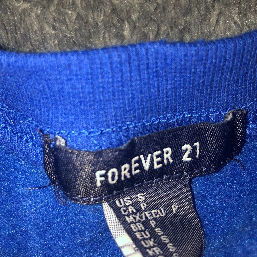 Forever 21 Oversized crop top